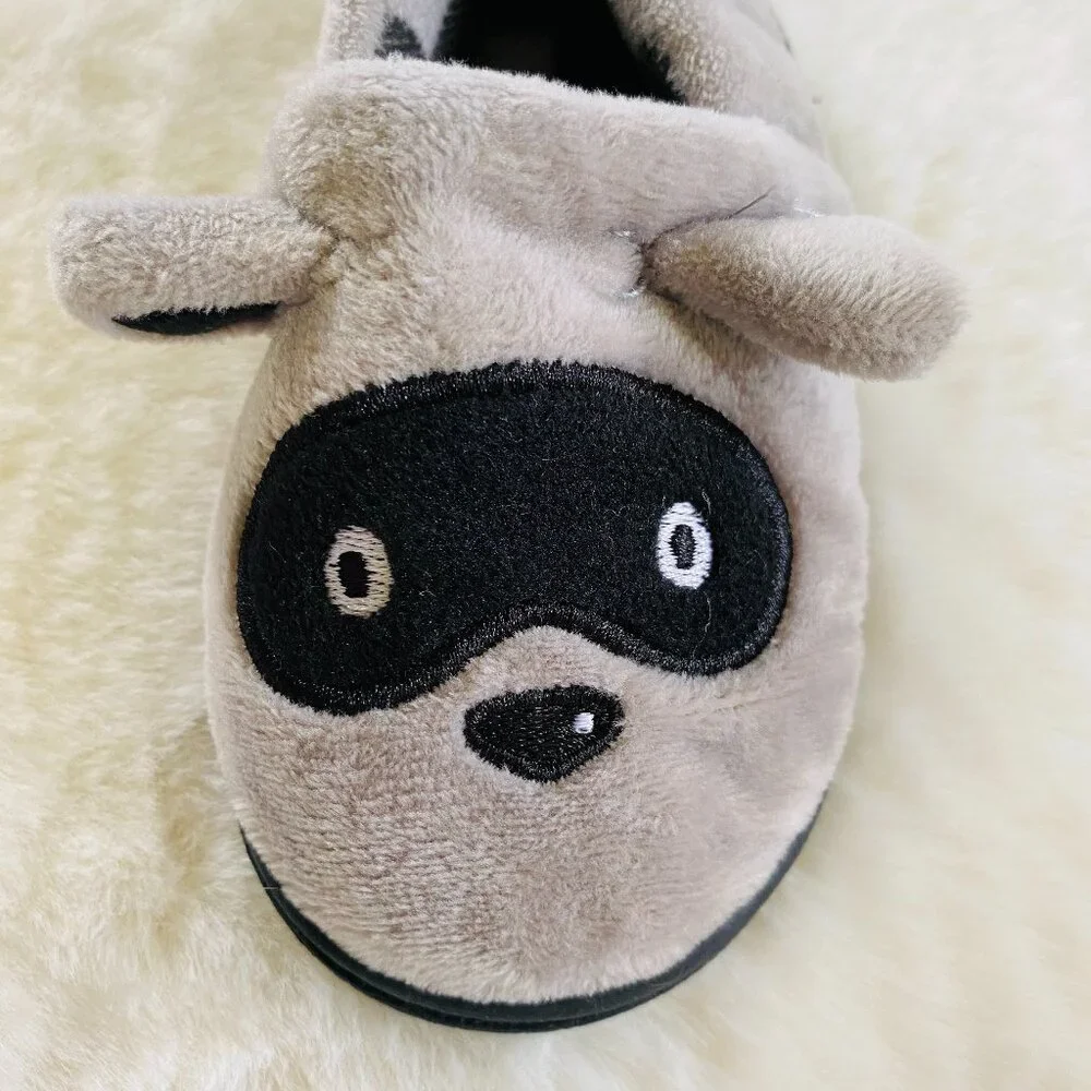 Infant Toddler Fleece Slippers Racoon, Size 5, Excellent Condition